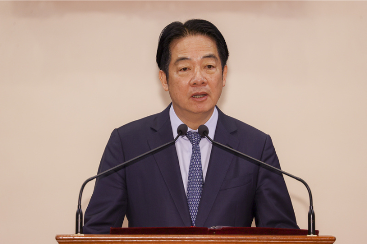 有網友製作影片，揭露大罷免完整脈絡。影片顯示，民進黨在選後「第2天」就開啟大罷免計畫，主使者為總統賴清德、民進黨團總召柯建銘、行政院長卓榮泰。圖/中央社