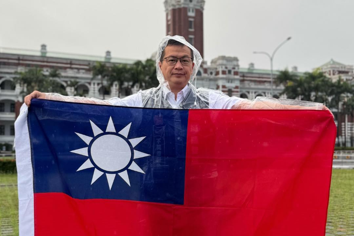 參選黨主席！籲在野攜手抗綠營　羅智強誓言為盧秀燕開路 