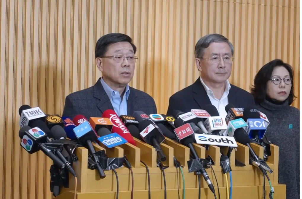 宏福苑大火香港特首請求大陸協助善後　共軍稱「聽令而行」