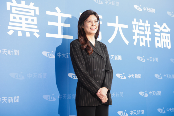 鄭麗文出席外媒座談　提對外關係3原則：不支持國防支出達GDP5％
