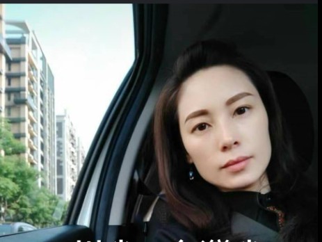 陸配錢麗遭控舉報台灣人、宣傳武統,遭取消台灣身分及戶籍。圖/取自錢麗臉書