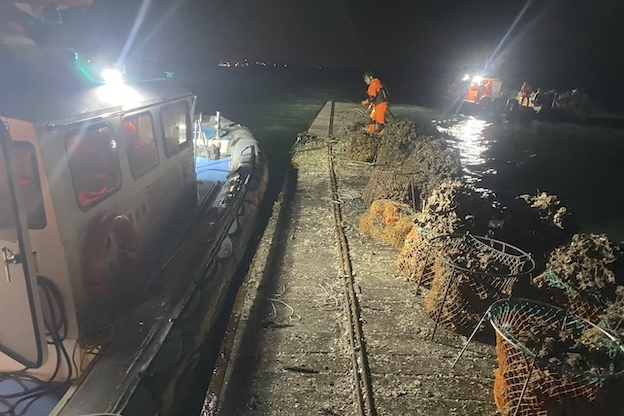 蚵棚浮海成「灰色跳板」！金門近海違建暴增 恐成陸船越界國安破口