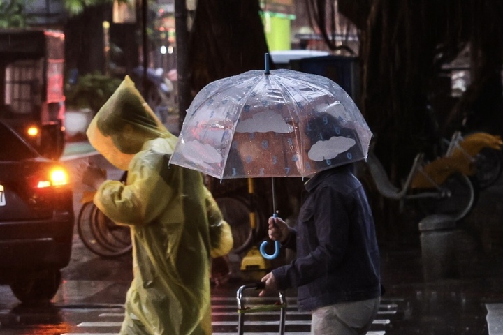 鋒面通過東北季風增強　北部東部留意降雨