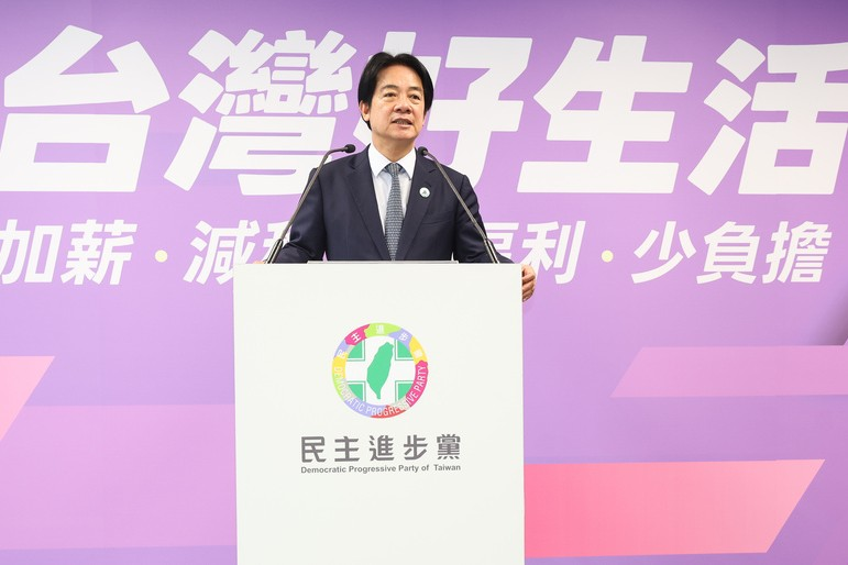 總統令：楊珍妮免職　7月1日生效