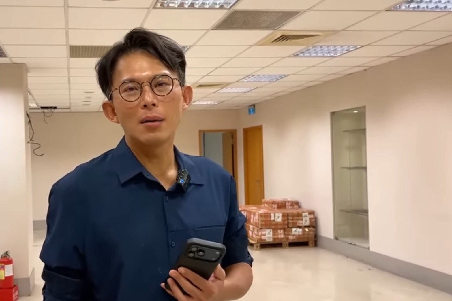 選新北市長前先出個人寫真　黃國昌：不會輸消防猛男