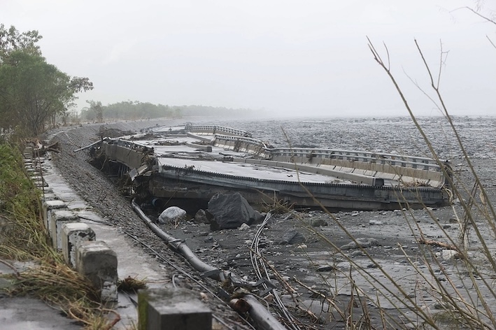 馬太鞍溪堰塞湖溢流釀災　爆破與否釀正反議論