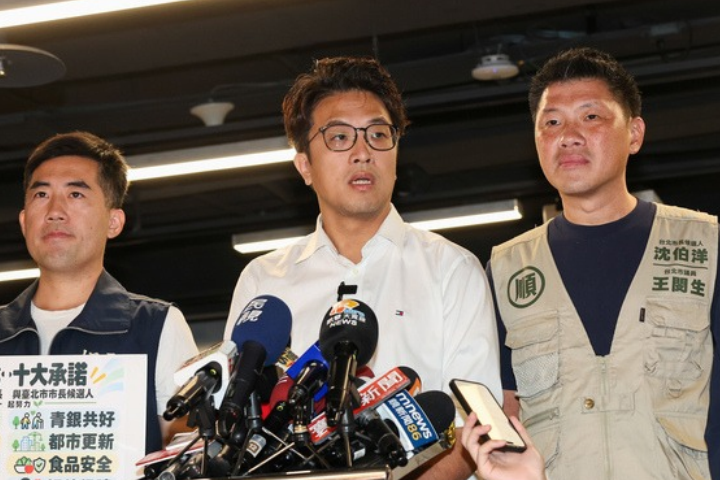 協商辯論破局　沈伯洋挨批陷「無限叫陣模式」　網諷：只會問A答B
