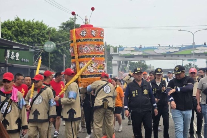 遶境重演去年政治角力？廖秋萍控遭擋　張麗善：沒看到
