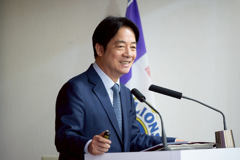 賴清德指軍費亂刪 藍批：今年國防預算創新高刪最少 根本「總統級造謠」