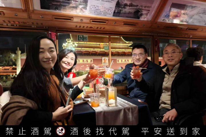 北京文旅新項目　長安街現夜巡「微醺巴士」