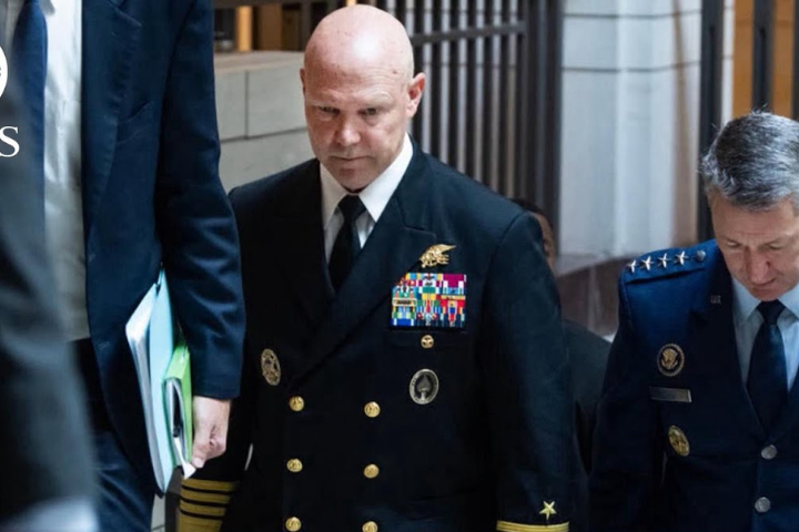 美軍二度攻擊畫面首度在國會播出　美議員：倖存者還來不及把船翻正就遭擊殺