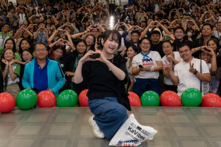 大槻真希上海演唱遭切歌趕下台　胡錫進批不尊重：對日制裁不缺這5分鐘時間