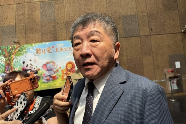 【毒油風暴】毒油燒3周！李明賢爆陳時中「跑酒攤」　轟竟還有心情應酬