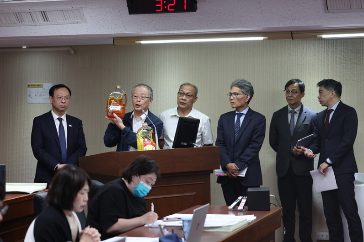 【毒油風暴】20%門檻會議紀錄公開！專家學者「全部匿名」　網炸鍋：蓋牌到何時