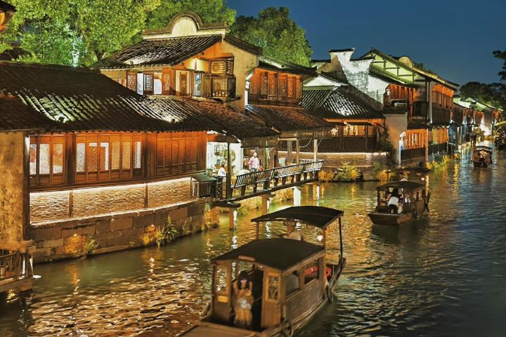 「千鎮一面」走到盡頭 大陸古鎮旅遊遇冷如何突圍？