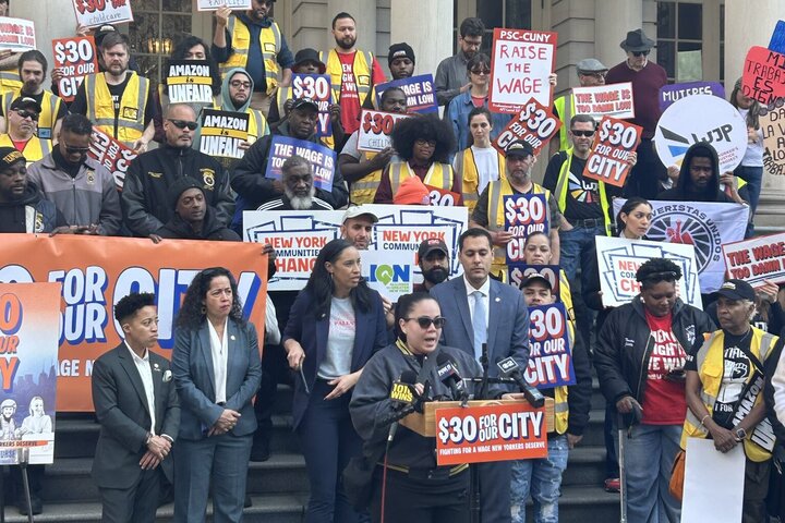 紐約擬將勞工最低時薪調漲至30美元　引發中小企業擔憂