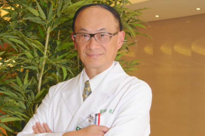 心臟名醫林芳郁患失智症 與病魔奮戰五年 家屬出版新書分享照護歷程