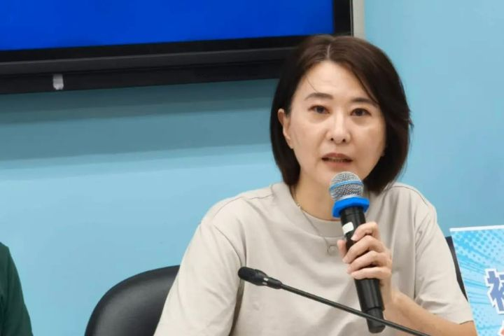 王鴻薇爆料華視「壓」新聞　主動審核陳幸妤消息　漢光演習不提民怨