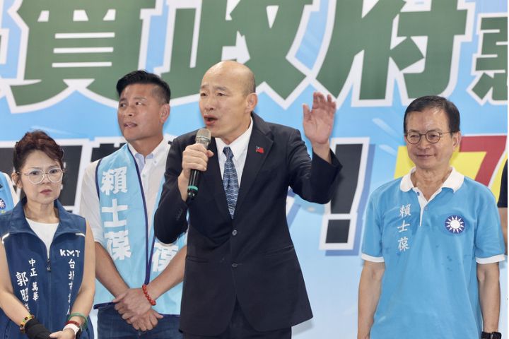 【梅花專論】726大罷免：一場全民買單的政治鬧劇