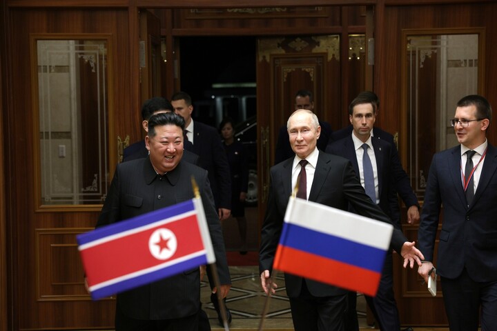 普丁旋風訪北韓　與金正恩簽署俄朝《全面戰略夥伴關係協議》