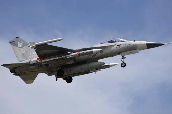 DF成功試射雄三空射型 台灣反艦飛彈實現海陸空全覆蓋