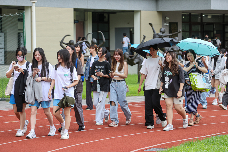 大學分科測驗成績公布！數甲、化學變簡單 5標近3年新高