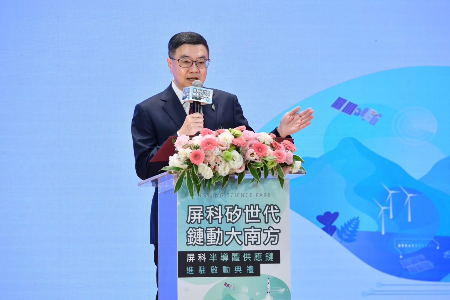 針對「輪迴說」的言論爭議，行政院長卓榮泰10日受訪時表示，立委惱羞成怒無濟於事。圖/取自卓榮泰臉書