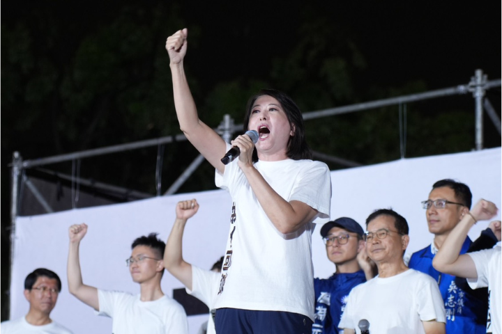 【大罷免失敗】不同意票突破9萬！王鴻薇守住「蔣萬安本命區」：開心及責任更重的一天