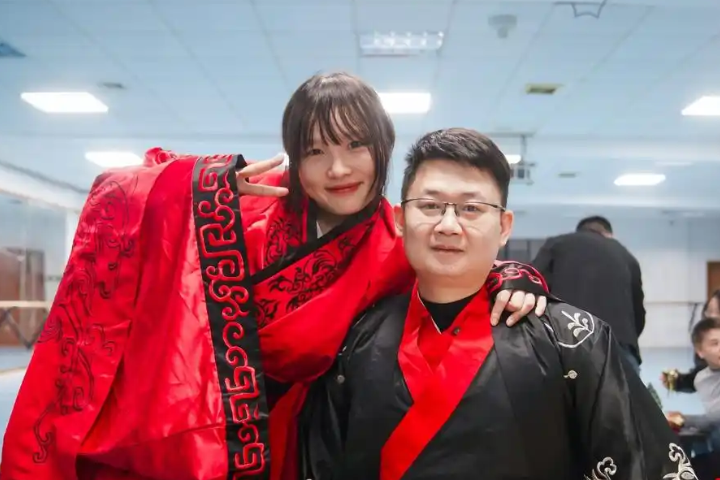 緣份真奇妙！汶川救援17年後　與救命恩人成婚