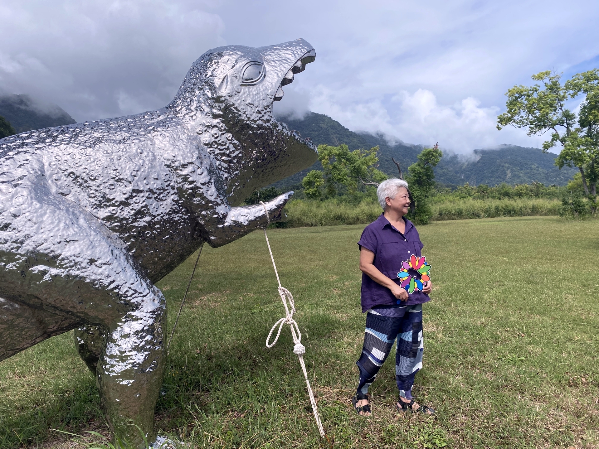 藝術家賴純純打開工作室山海美景  邀觀眾真正沉浸式觀展體驗