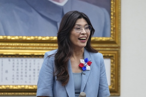 鄭麗文掌舵國民黨　南部藍軍憂被貼紅標籤　學者籲團結拚2026