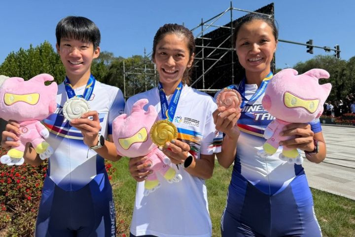 競速溜冰世錦標賽女子馬拉松 中華隊包辦金銀銅