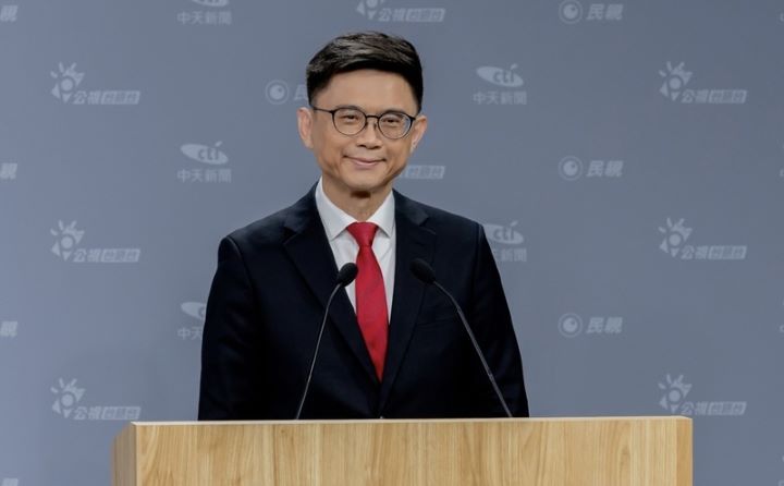 2026高雄市長選舉電視辯論會30日登場，民主進步黨高雄市長參選人賴瑞隆（圖）說，未來將打造產業第1城市、南方第1門戶及幸福宜居城市。圖/中央社、主辦單位提供
