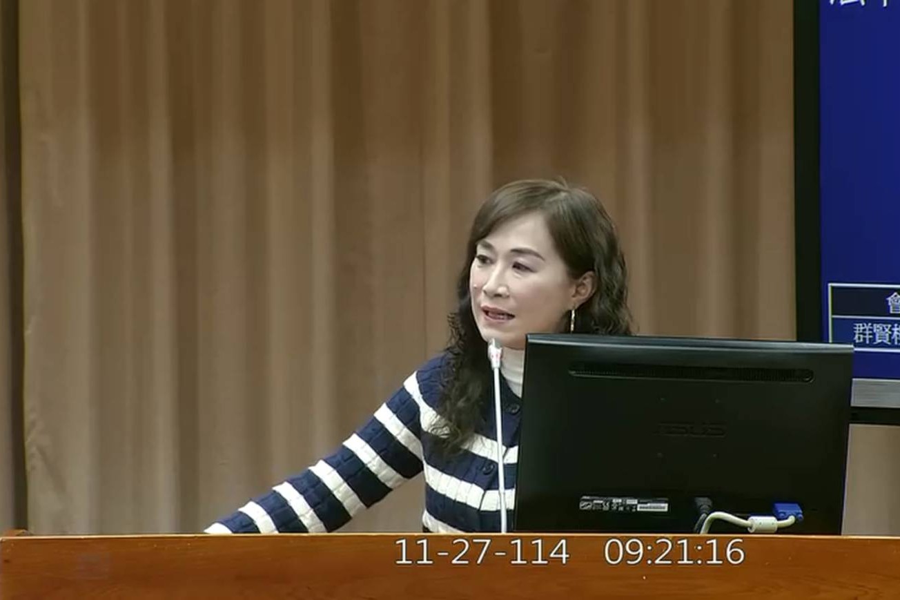 賴苡任：林宜瑾《兩國條例》明明是撤案硬抝成沒送件