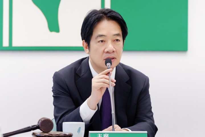總統賴清德於13日的中常會中呼籲黨員與支持者在823公投中投下「不同意」票。圖/中央社
