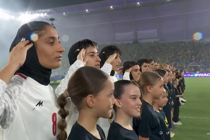 【伊朗危機】伊朗女足拒唱國歌憂返國遭迫害　川普致電澳洲總理後5人獲人道簽證