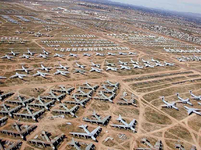 戴維斯-蒙森空軍基地（Davis–Monthan Air Force Base）是美軍最著名「飛機墳場」，該基地佔地達2600英畝。 圖/取自中國軍網