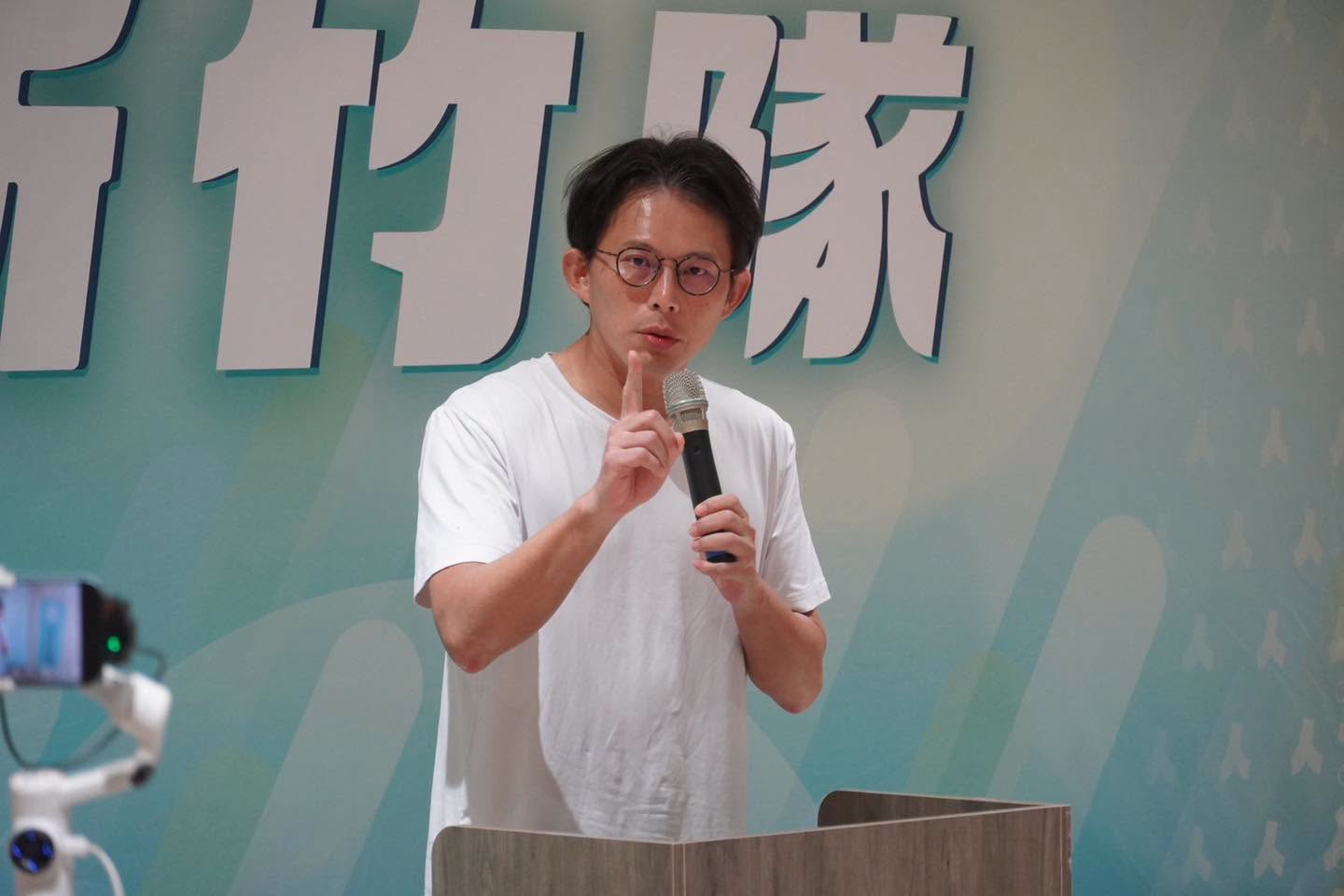 【毒油風暴】「內閣何時得知台糖驗出毒油」竟有3版本　黃國昌痛批賴政府說謊卸責