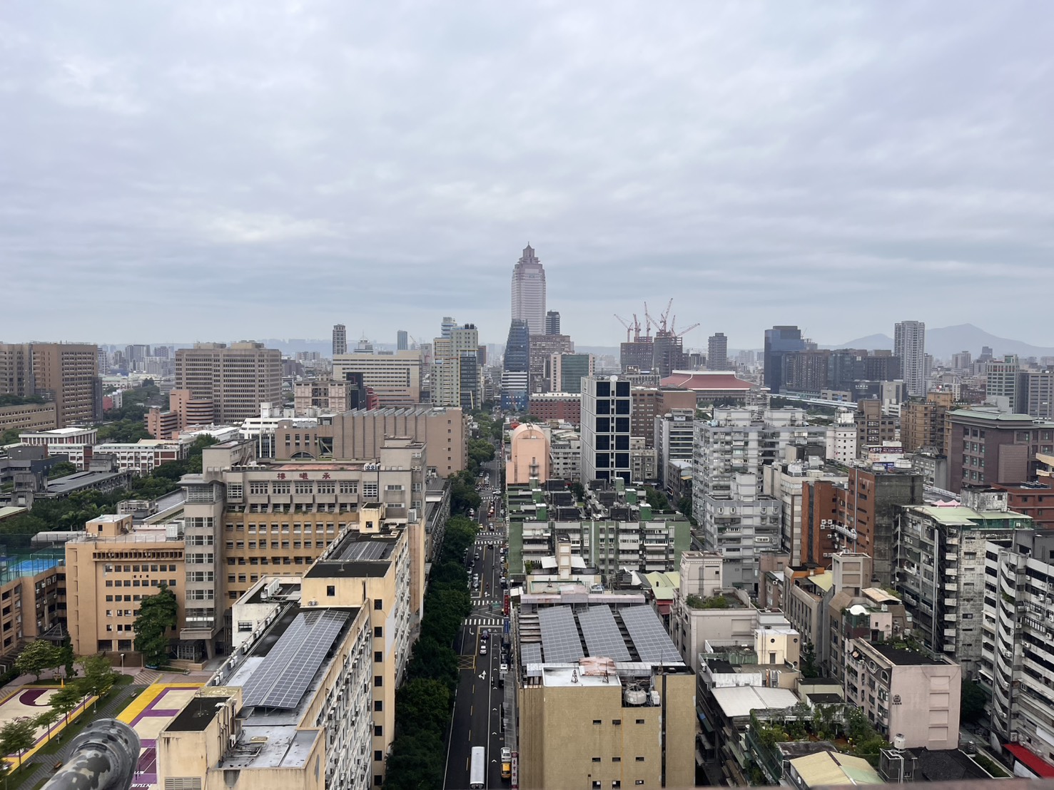 示警台北強震恐倒4千棟 李鴻源轟政府：高房價換危險醜陋城市
