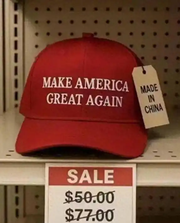 美國高關稅擋中國貨，結果中國把全世界當成了陽澄湖，紛紛藉他國之便登陸美國。川普上台後喊出的「MAGA」，製成的川普帽也是「中國製造」。圖／取自觀察者網