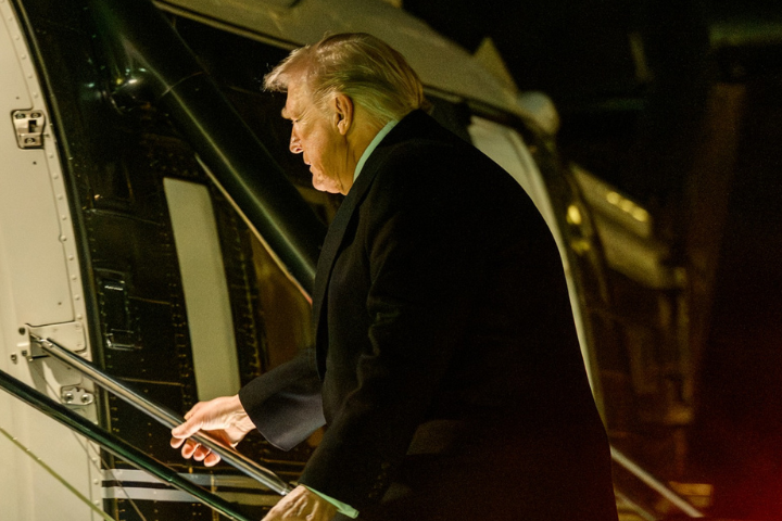 挺公開艾普斯坦檔案　CNN分析川普180度大轉彎背後的政治算計