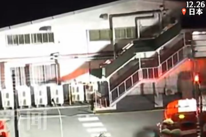 日本靜岡橡膠工廠驚傳隨機攻擊  男戴防毒面具持刀砍傷15人