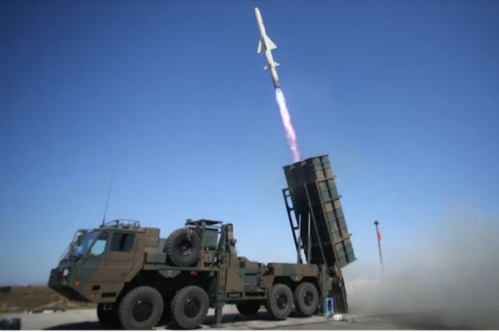 日本自行研製的12式反艦飛彈,圖為陸基型發射資料照。圖/取自日本陸上自衛隊