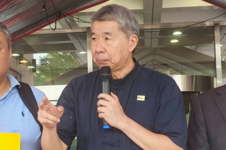 黨揆戰升溫！軍系各擁不同支持者  張亞中：國族大義應高於私人情誼與利益