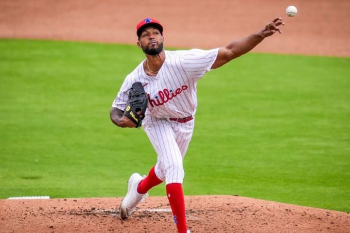 經典賽「滅韓」展王牌身手　費城人續約桑契斯6年破億美元　