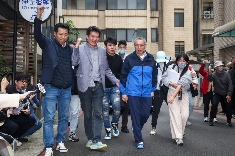 【柯文哲起訴】北檢火速對柯4人提抗告 高院最快明日裁定