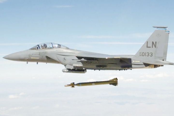 GBU-57已落伍？美空軍研製新型鑽地彈NGP準度更高