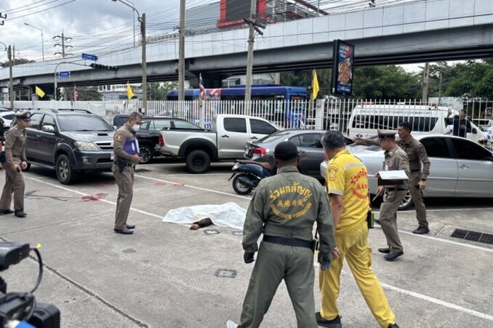 曼谷傳統市場爆槍擊　槍手打死5人後飲彈自盡