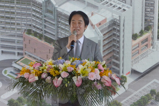 賴清德連五月不滿意度破半！國防預算成信任分水嶺