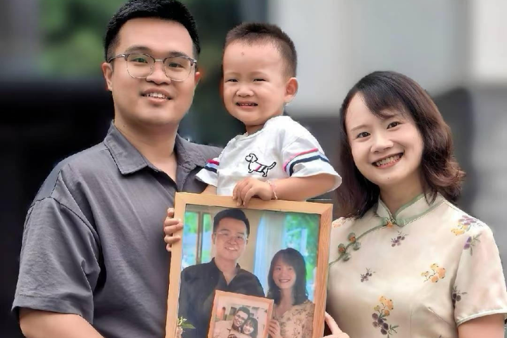 【天府風情】從情定台灣校園到紮根四川成都：台灣青年手繪252封明信片　追愛成都姑娘